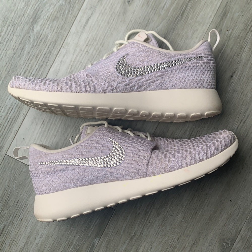 Nike Roshe Run One Sneakers Size 9.5 with custom crystals